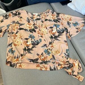 Pink floral cropped blouse